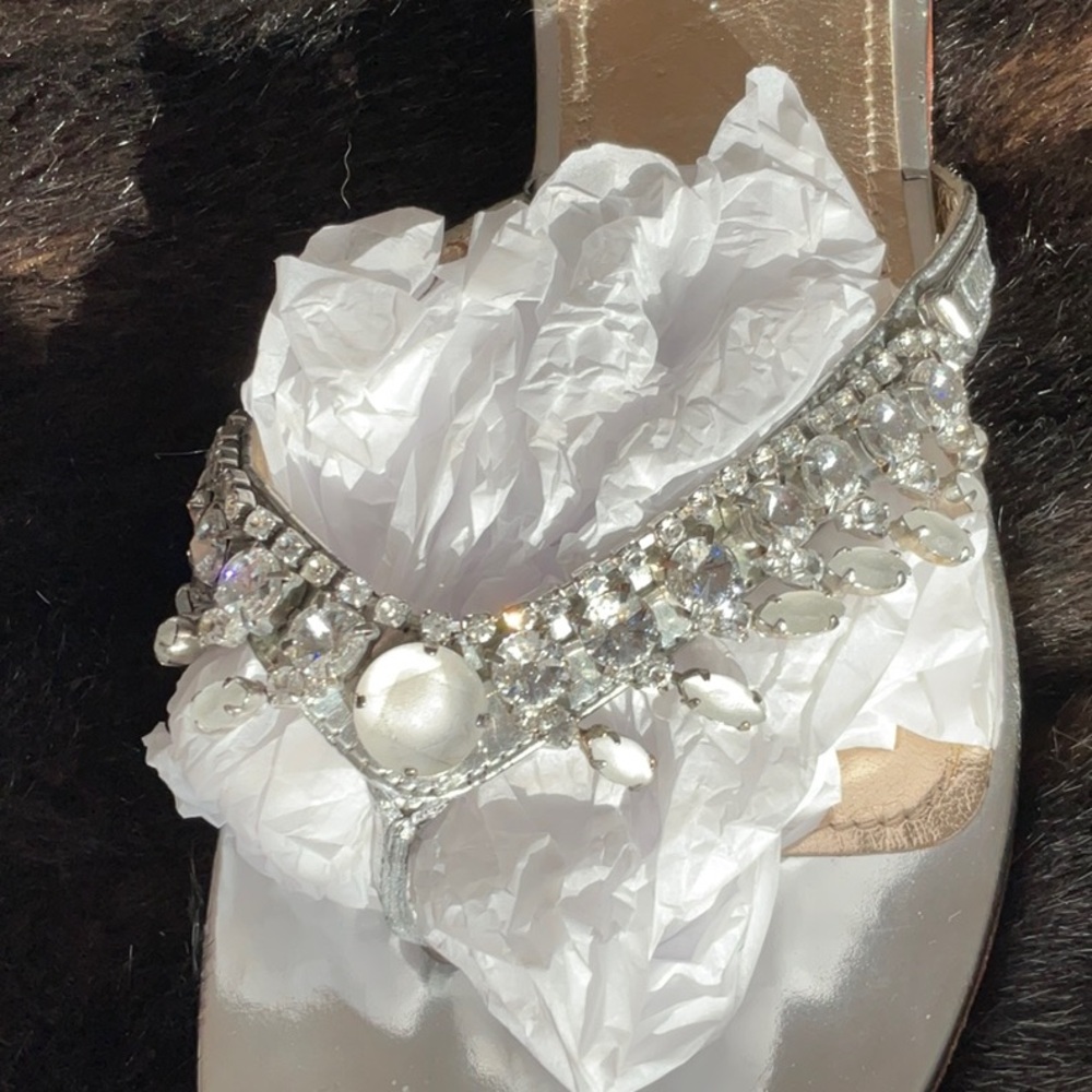 Baldan jewel thongs 39 8.5-9 silver shoes, chandelier style